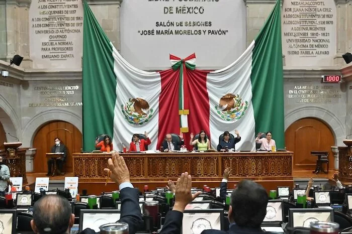 Llama Congreso a prevenir accidentes en la carretera Toluca-Palmillas
