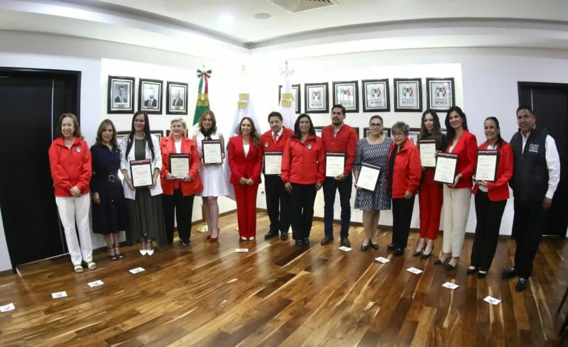 El PRI renueva sus cuadros directivos en el Estado de México