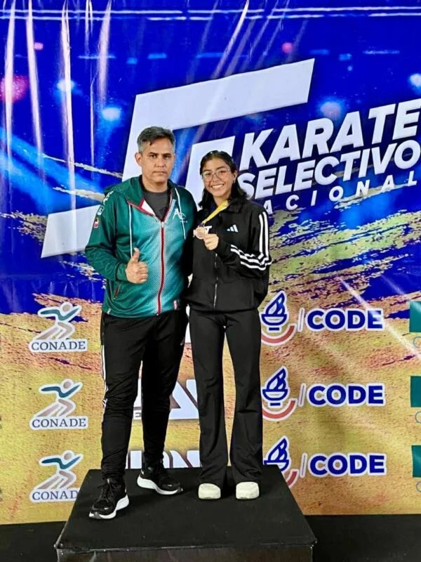 Estudiantes de la UAT destacan en Nacional de Karate