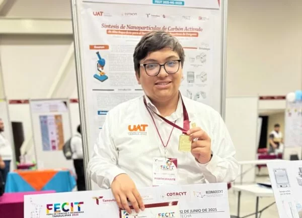 Estudiante de la UAT investiga cura contra el cáncer
