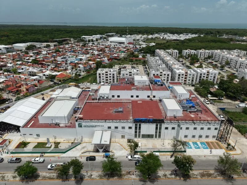 Claudia Sheinbaum Pardo realizó un recorrido de supervisión en el Hospital Gineco-Pediátrico N°15 de Campeche