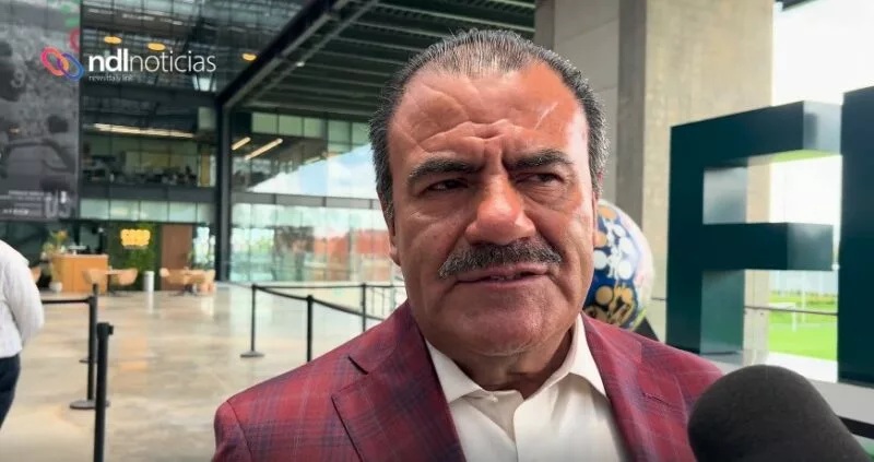 Celebra Director General del INEA Armando Contreras Castillo convenio de colaboración con la Federación Mexicana de Fútbol para erradicar el analfabetismo en México