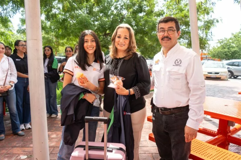 Estudiantes de la UAT inician estancia académica en Canadá