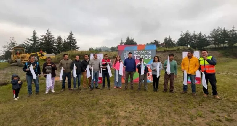  Inicia construcción del Centro Deportivo de San Pedro Huitzizilapan