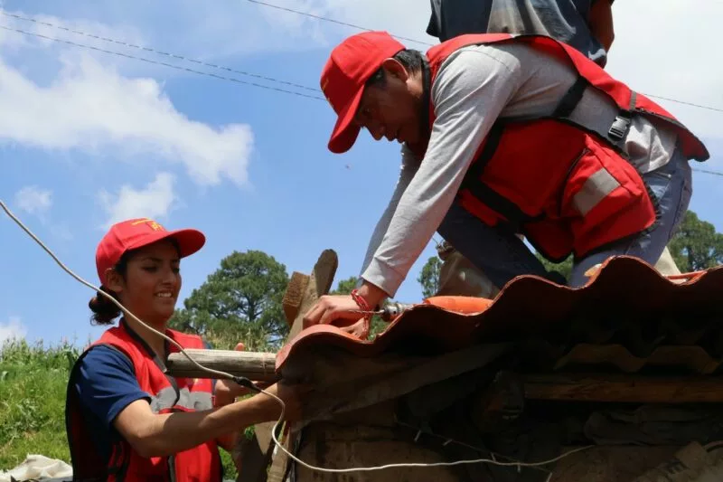 Anaí Esparza  encabeza  «Reforzando Comunidades»,  al rescate de familias  en Zinacantepec