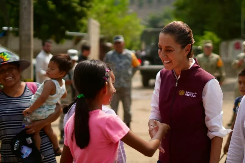 Presidenta Claudia Sheinbaum continua en Territorio atendiendo zonas afectadas por lluvias