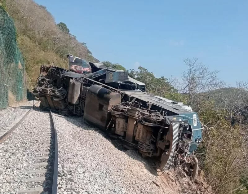 Claudia Sheinbaum Confirma Trágico Accidente en el Tren Interoceánico: 13 Fallecidos y 98 Lesionados