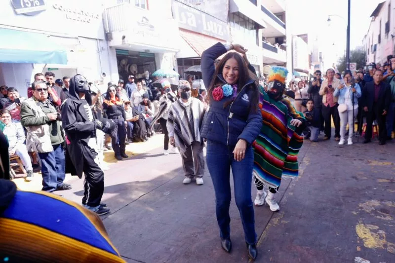 Apoya el Estado a 1 mil emprendedores en el Pabellón de la Gente