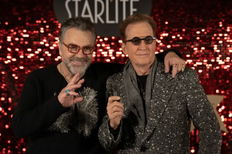 Brillan Emmanuel y Mijares durante su presentación en Madrid