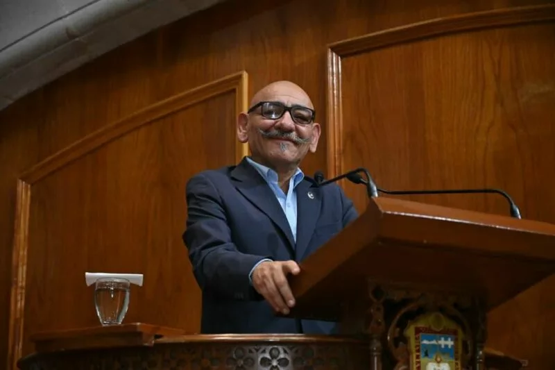 Diputado Edmundo Luis Valdeña impulsa reformas legales en favor del trabajo  de cuidadoras y cuidadores