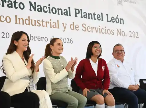 Claudia Sheinbaum Pardo, celebró que los trenes de pasajeros llegarán a Guanajuato, inician los tramos Irapuato-León y León-Guadalajara