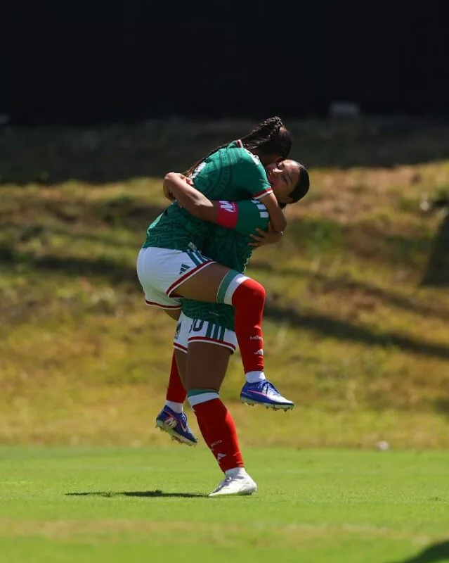 La Selección Nacional de México Femenil goleó  en su debut en el Premundial Sub 17