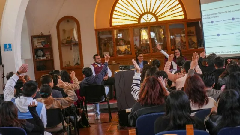 Se convierte las bibliotecas de Toluca en espacios de aprendizaje en el Mes de la Lectura