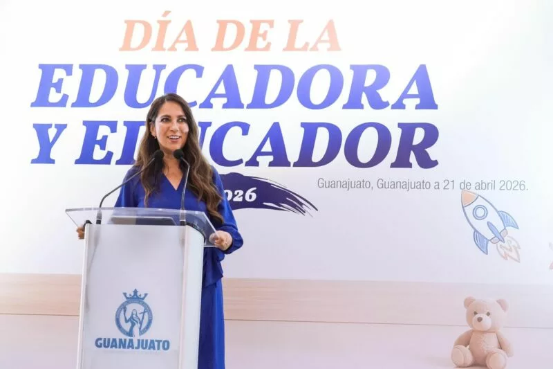 Reconoce Gobernadora vocación, compromiso y sensibilidad de las educadoras y educadores de Guanajuato
