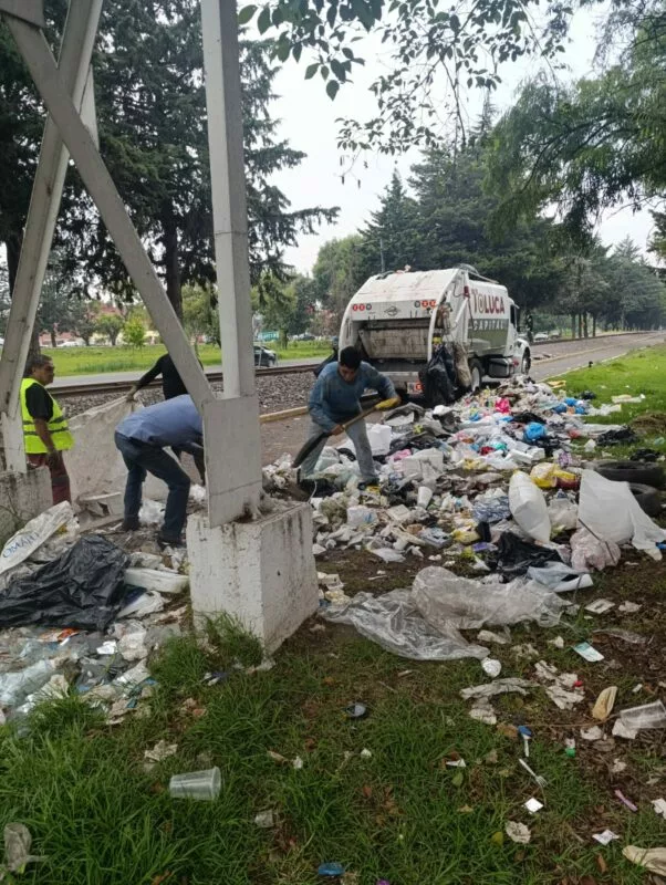 Cero tolerancia a tiraderos clandestinos, endurece Toluca medidas contra quienes arrojen basura en la calle