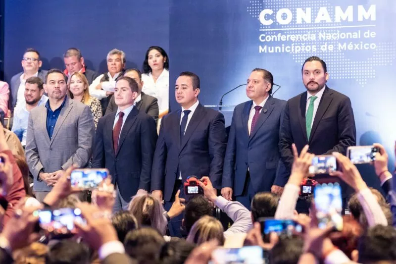 Rinde protesta Ricardo Moreno como Copresidente de la Conferencia Nacional de Municipios de México (CONAMM)