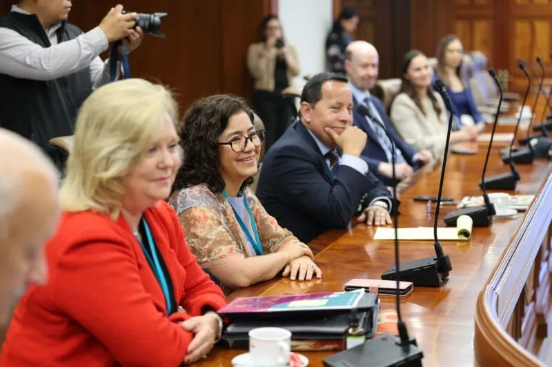 Comparte rectora de la UAEMéx experiencia de transformación institucional en foro internacional