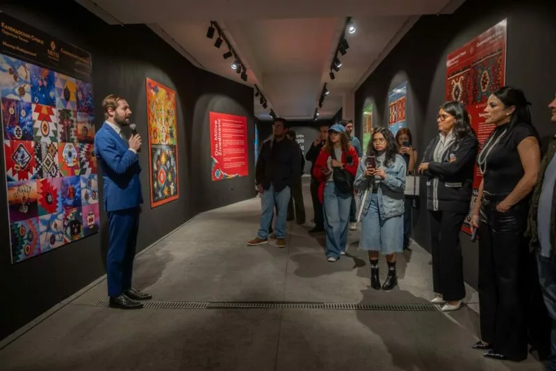 Fortalece Toluca su relación con Serbia y muestra exposición fotográfica