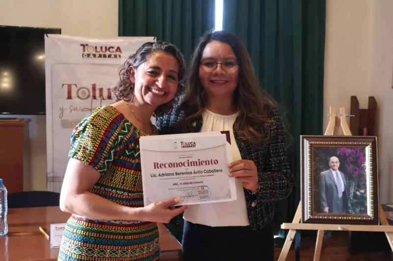 Invitan a redescubrir personajes y tradiciones toluqueñas para fortalecer la identidad