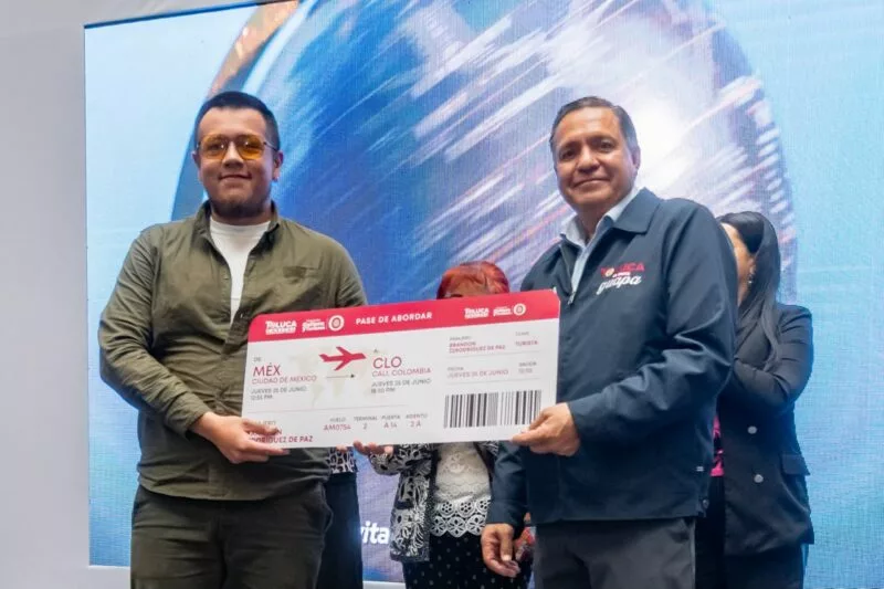 Cruza alfeñique fronteras y llega a Colombia: Ricardo Moreno