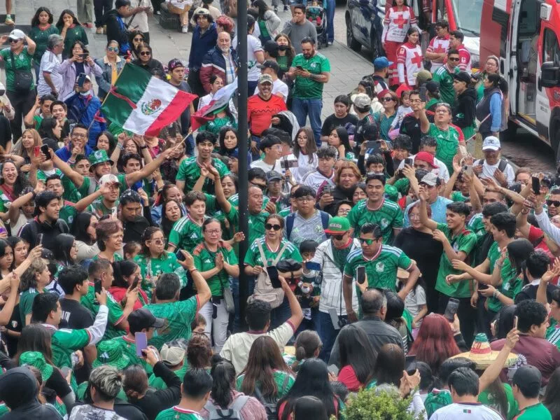 Celebra Toluca en calma y tranquilidad el triunfo de la Selección Mexicana