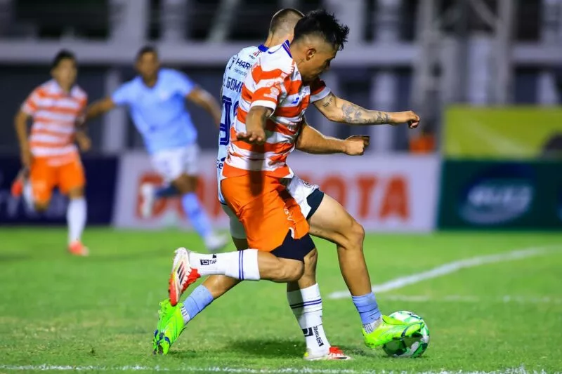 Correcaminos y Sporting logran intenso duelo en el Marte R. Gómez
