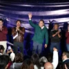 Rompe Ricardo Moreno años de rezago e ilumina las comunidades del norte de Toluca